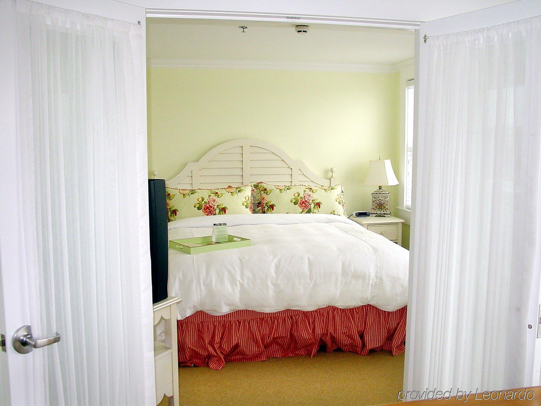 Mansion House Inn Vineyard Haven Rum bild
