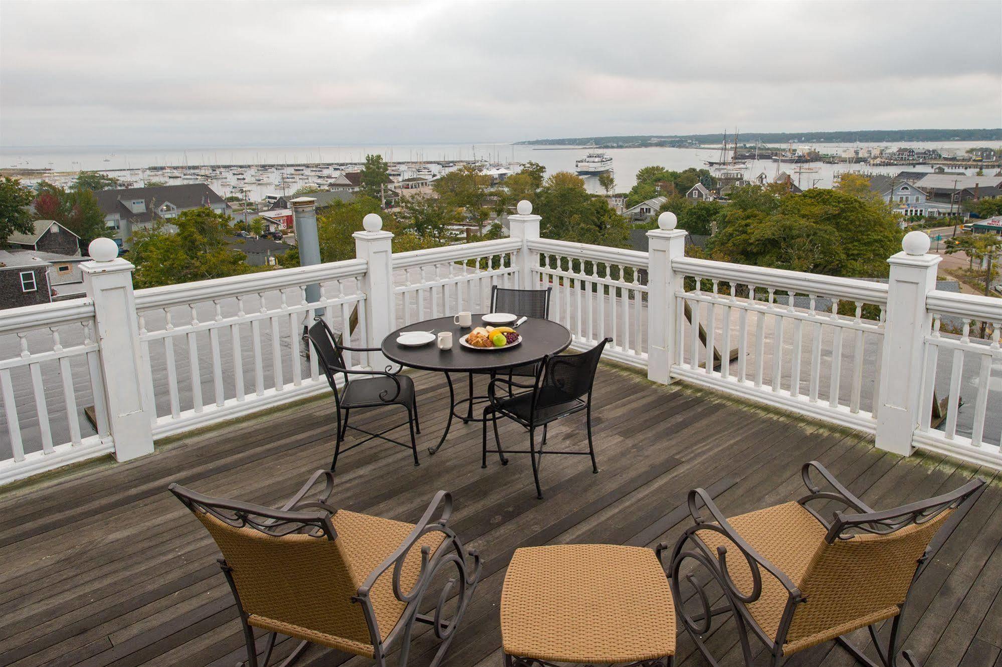 Mansion House Inn Vineyard Haven Exteriör bild