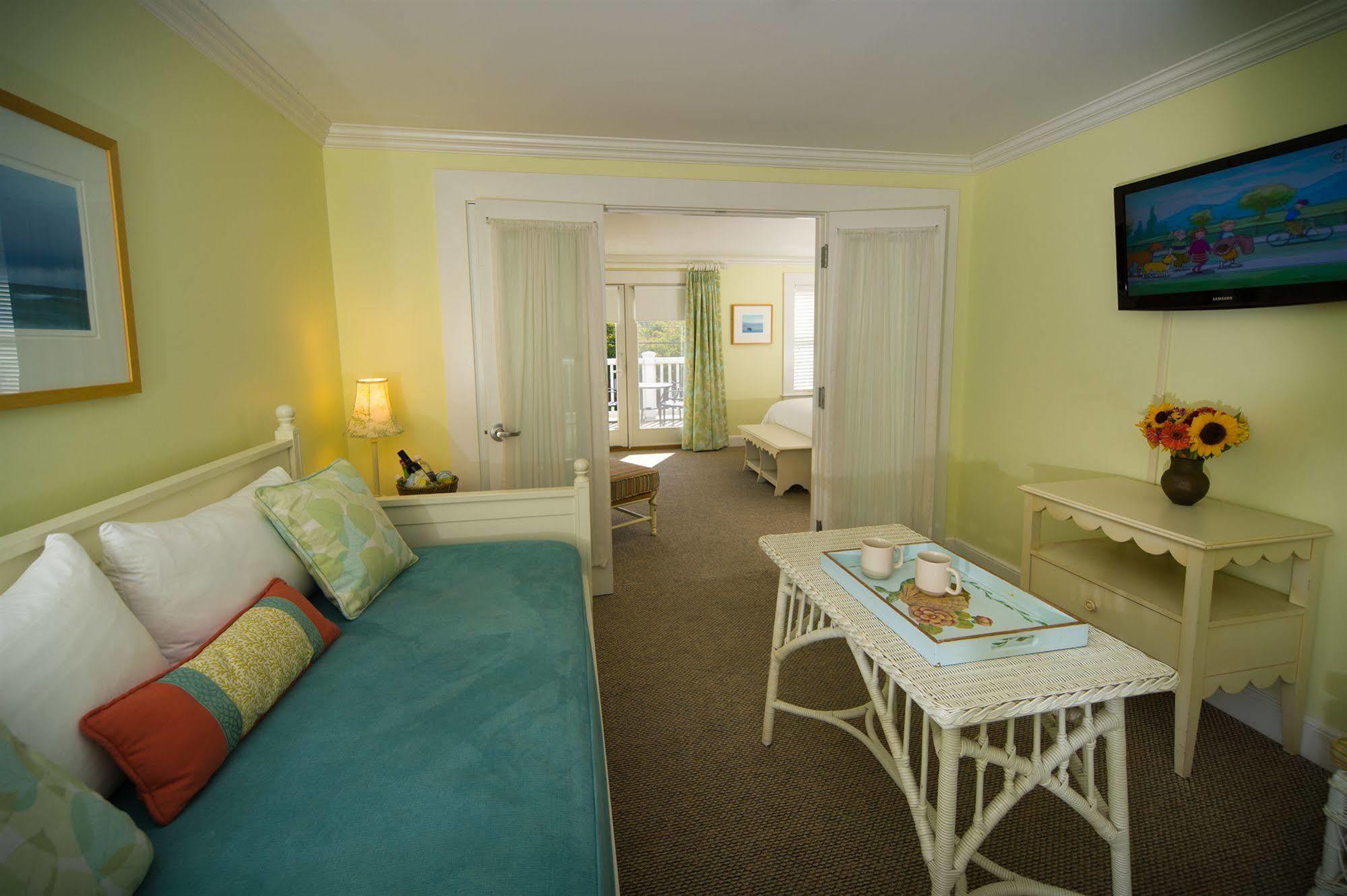 Mansion House Inn Vineyard Haven Exteriör bild