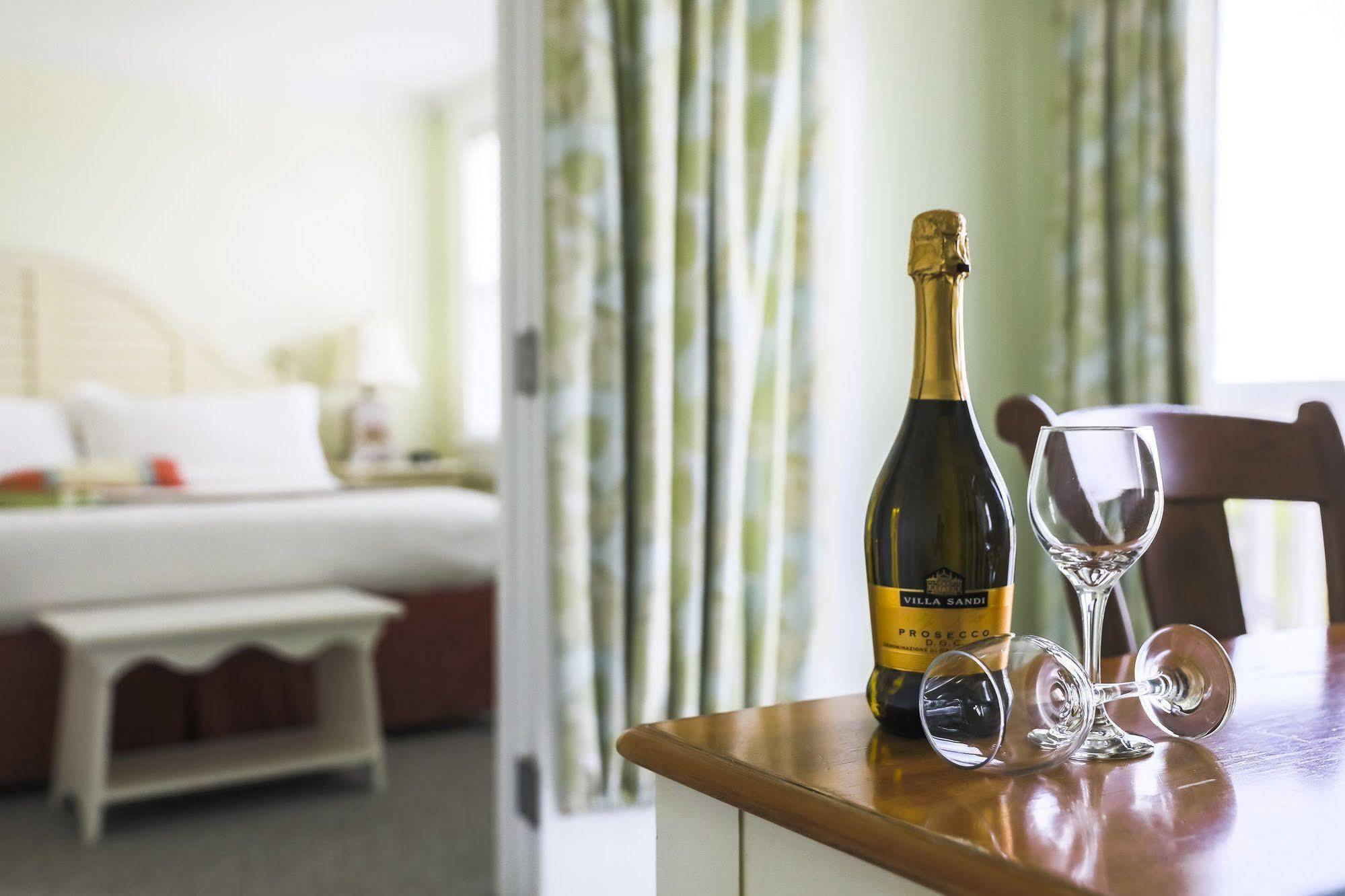 Mansion House Inn Vineyard Haven Exteriör bild